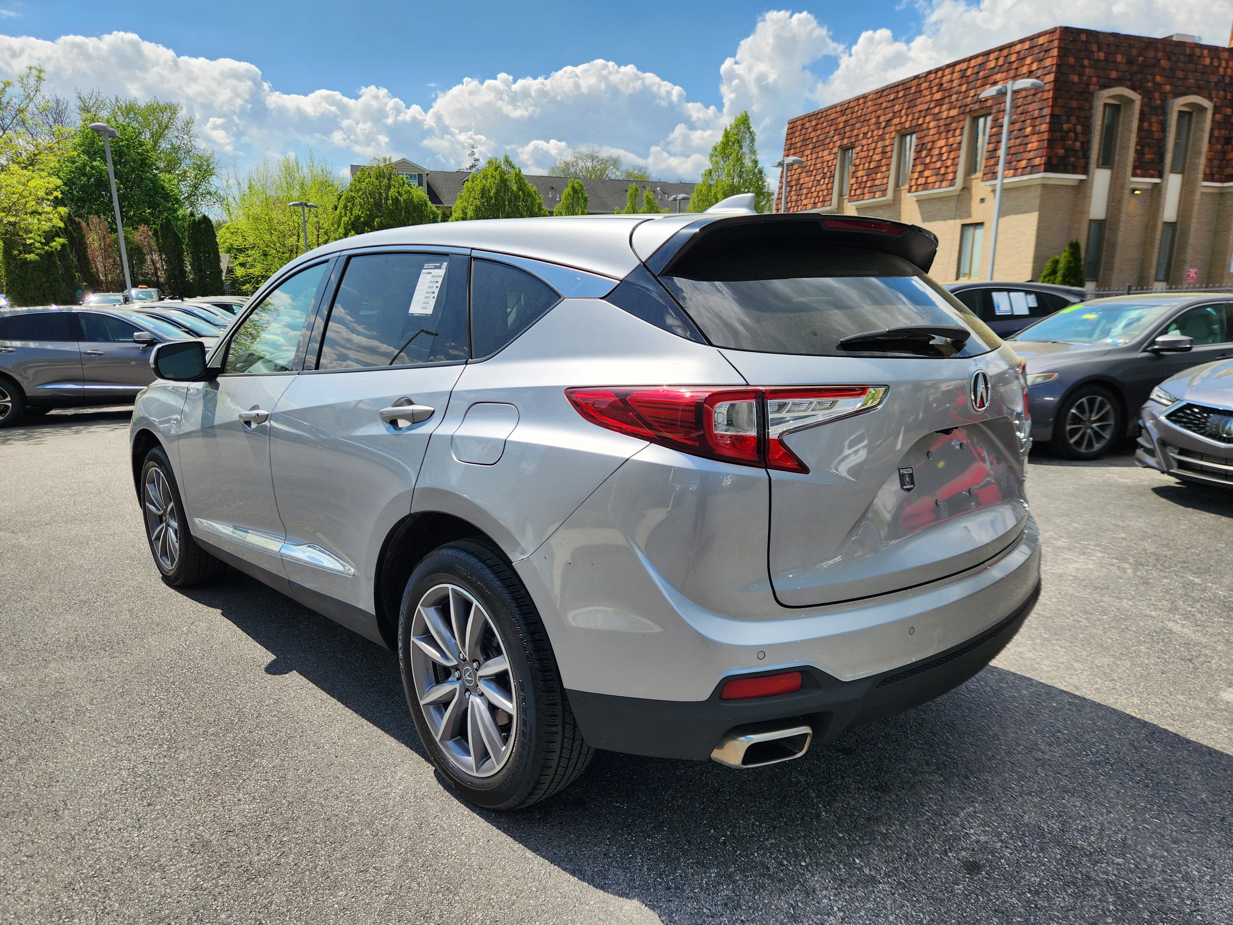 Certified 2023 Acura RDX AWD w/ Technology Package image 3