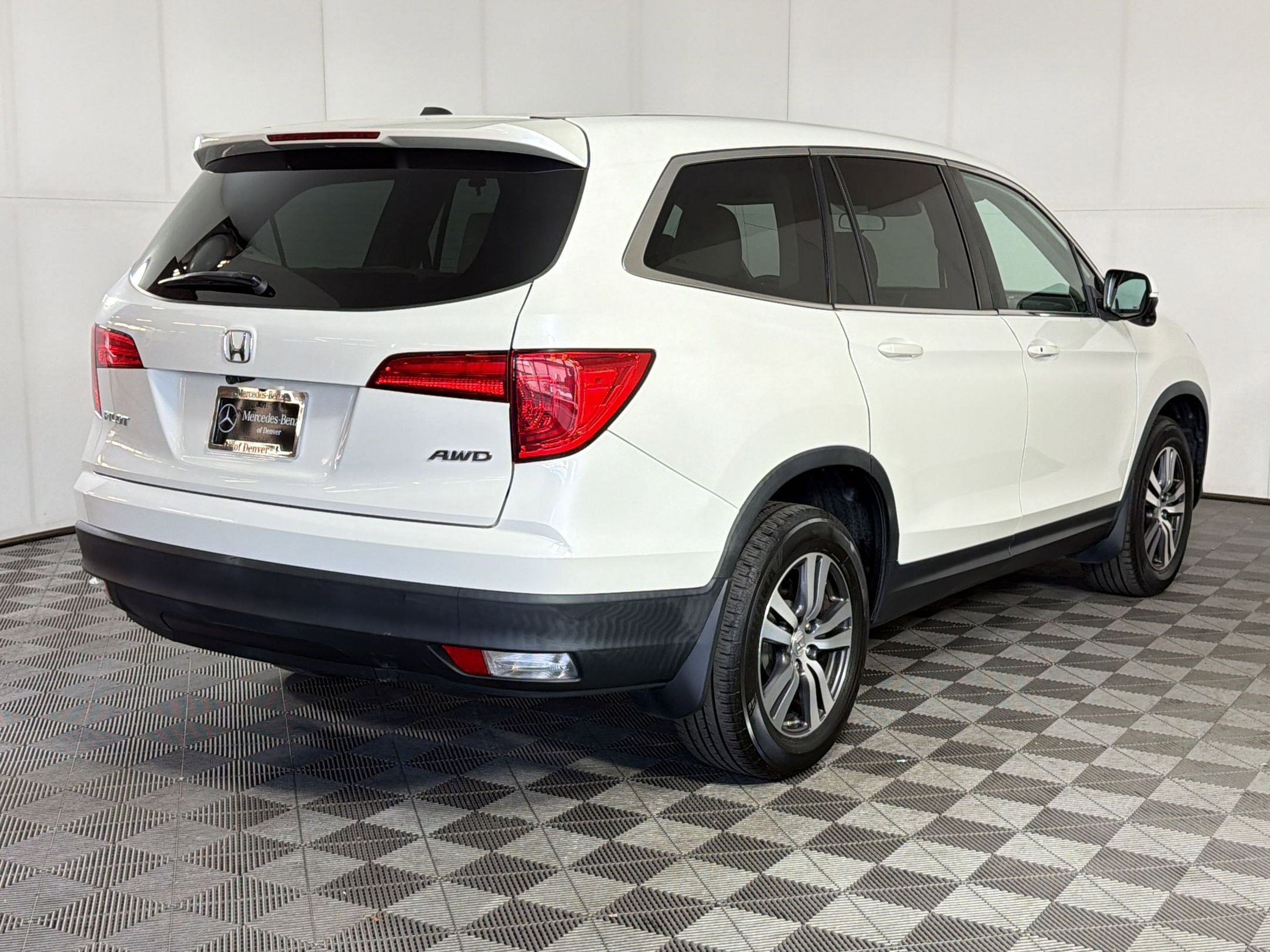 Used 2018 Honda Pilot EX image 9