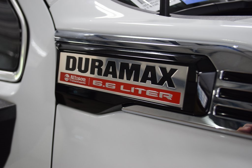 Used 2024 GMC Sierra 3500 Denali w/ Denali Reserve Package image 15