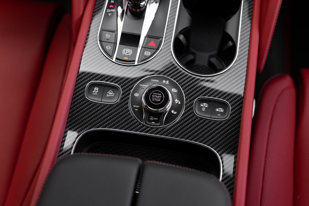 New 2025 Bentley Bentayga Extended Wheelbase image 16
