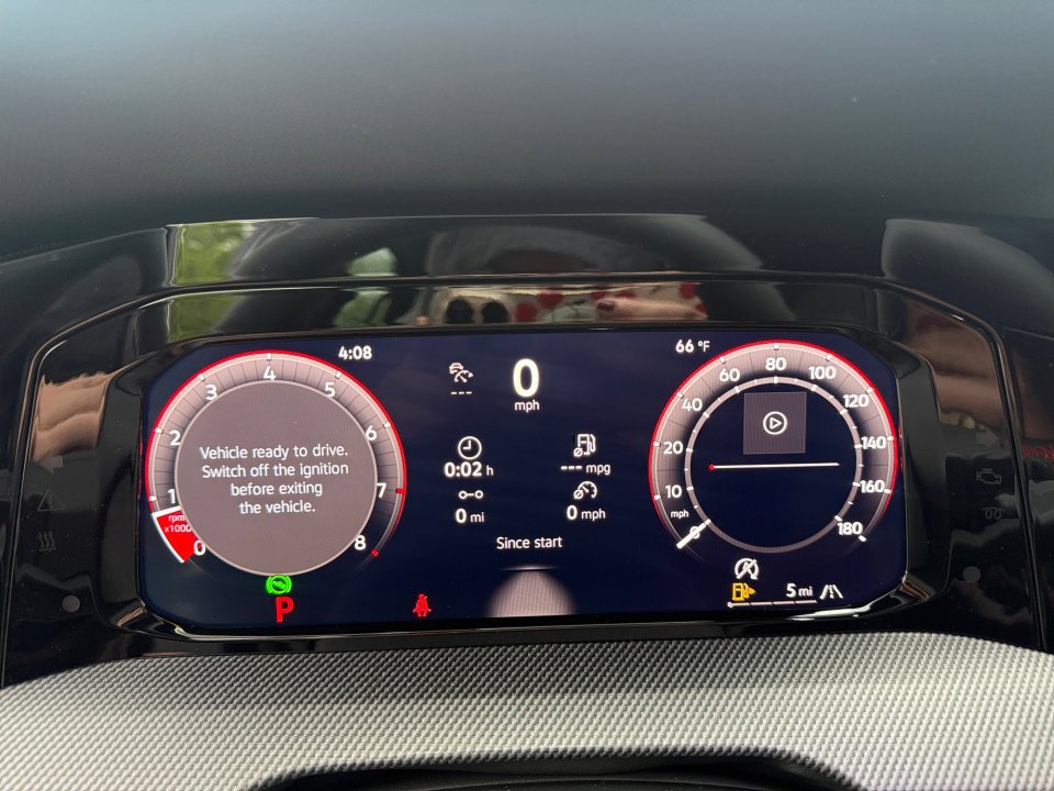 New 2026 Volkswagen GTI SE FWD image 11