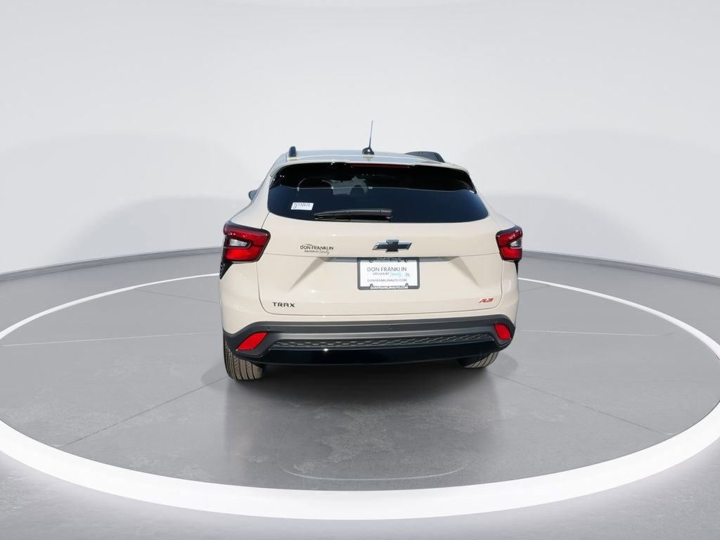 New 2026 Chevrolet Trax RS w/ Sunroof Package image 7