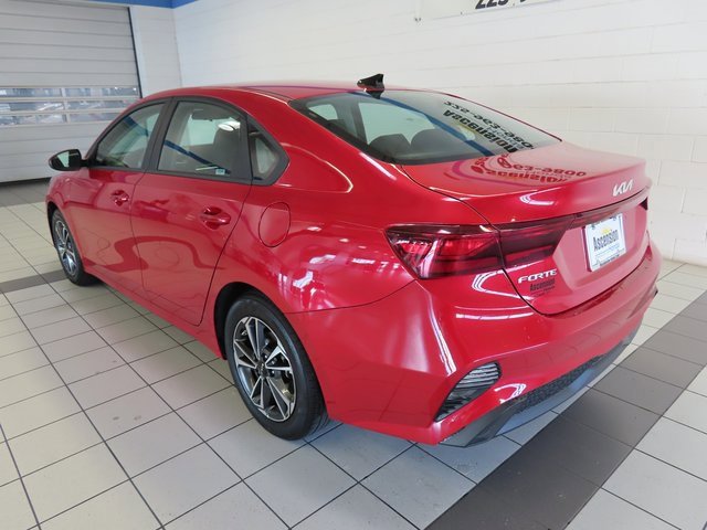 Used 2024 Kia Forte LXS image 11