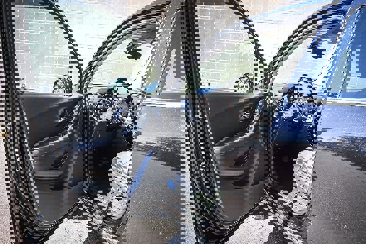 Used 2019 Chevrolet Trax LT w/ LT Convenience Package image 7