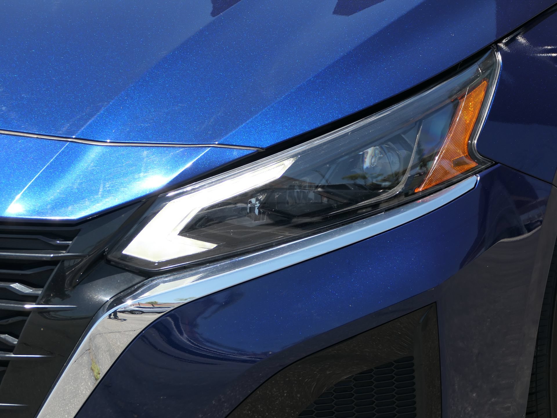 Used 2024 Nissan Altima 2.5 S FWD image 9