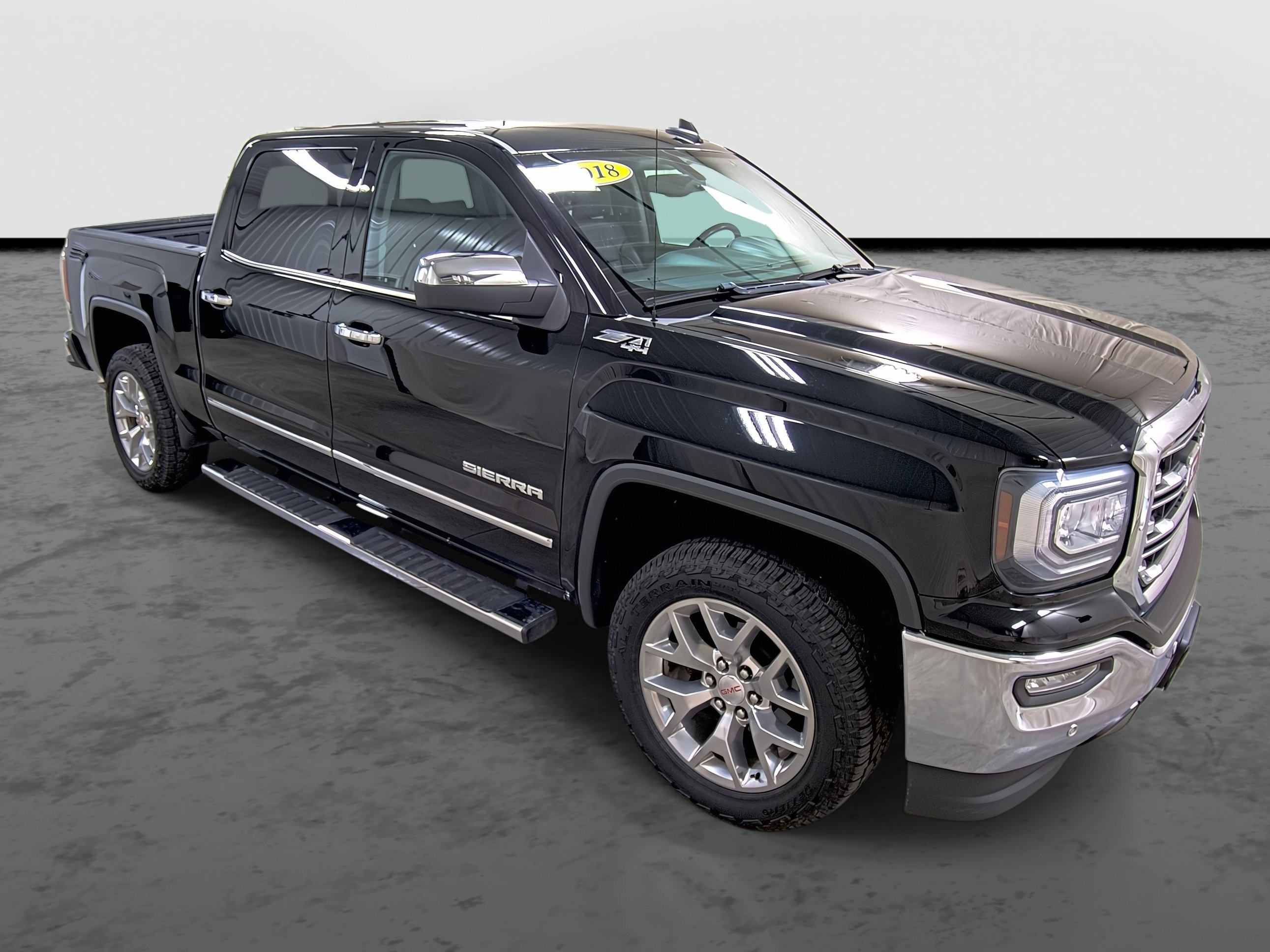 Used 2018 GMC Sierra 1500 SLT w/ SLT Premium Package image 5