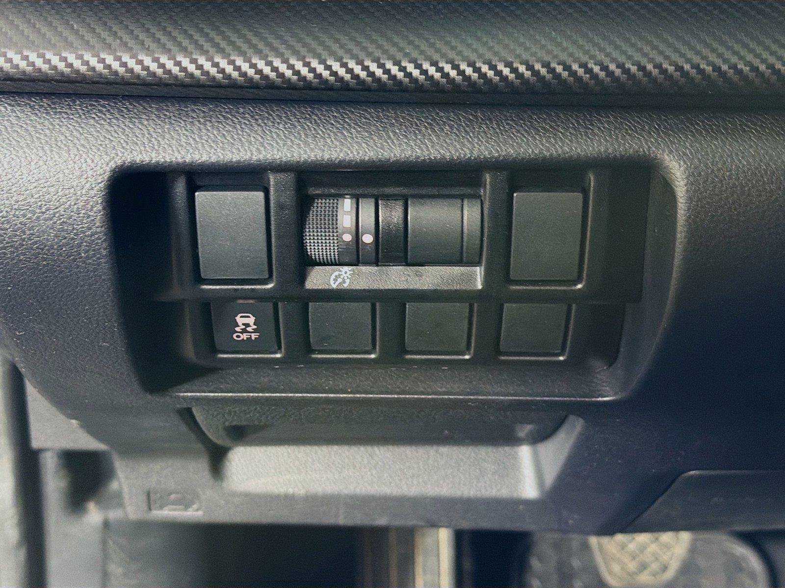 Used 2023 Subaru Impreza 2.0i AWD/4WD image 17