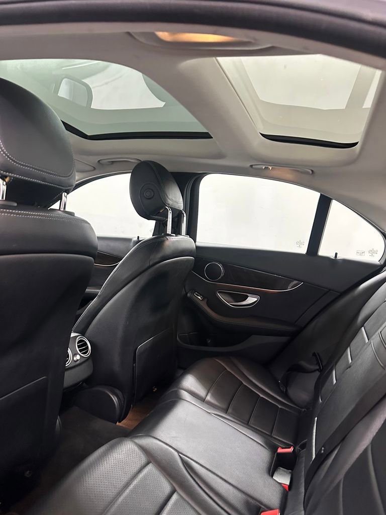 Used 2018 Mercedes-Benz C 300 4MATIC Sedan image 25