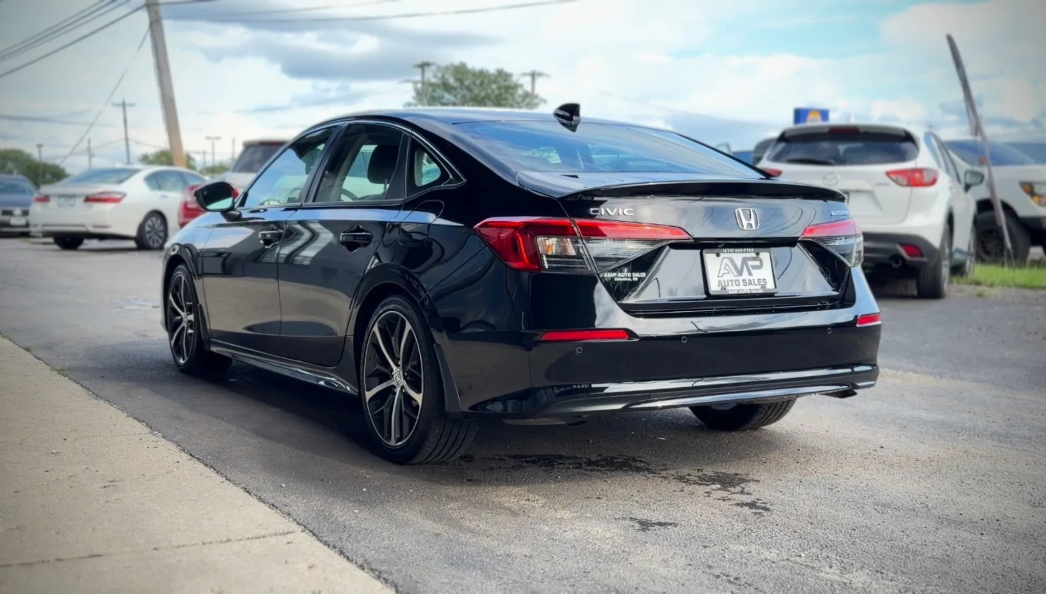 Used 2024 Honda Civic Touring image 4