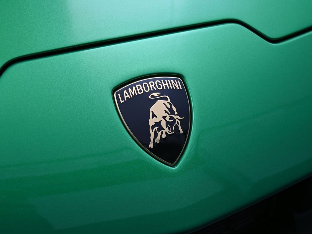 Used 2026 Lamborghini Temerario AWD/4WD image 13