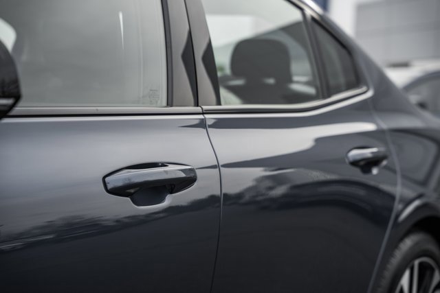 Used 2024 Volvo S60 B5 Plus image 16