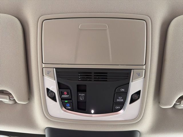 Certified 2025 Acura TLX w/ Technology Package FWD image 27