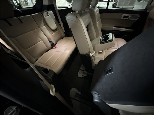 Used 2023 Ford Explorer Limited image 59