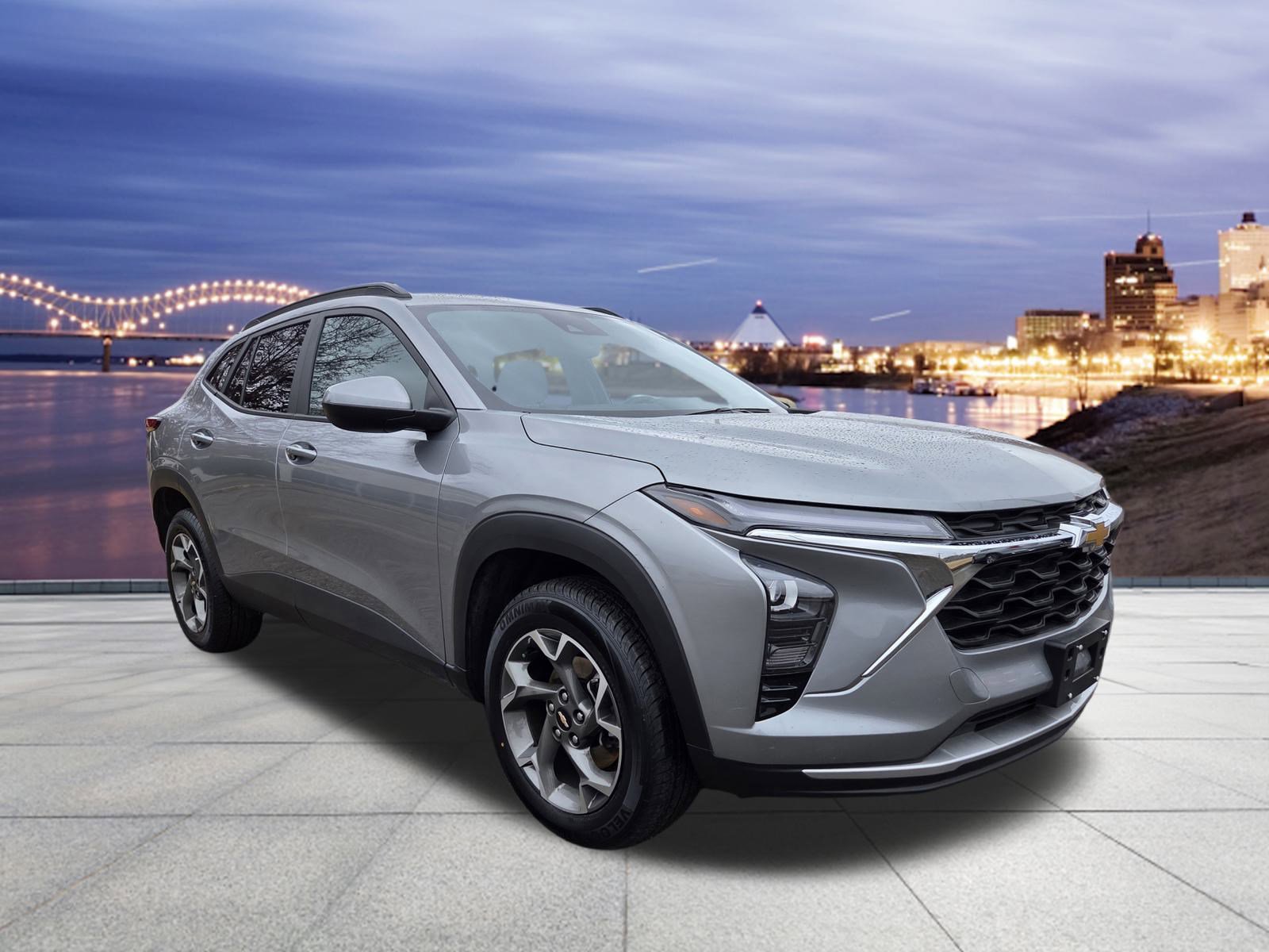 Used 2024 Chevrolet Trax LT w/ Driver Confidence Package image 4