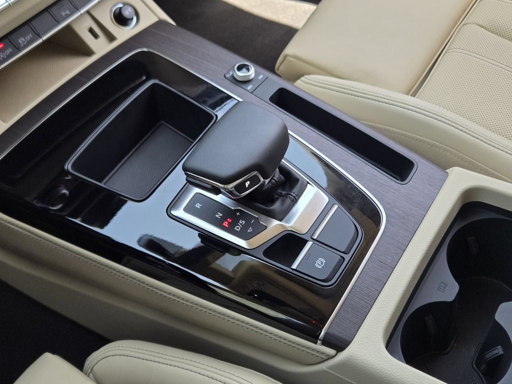 Certified 2024 Audi Q5 2.0T Premium Plus AWD/4WD image 25