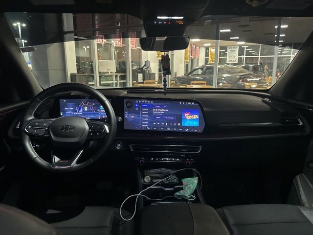 Used 2024 Chevrolet Traverse Z71 w/ LPO, Floor Liner Package image 19