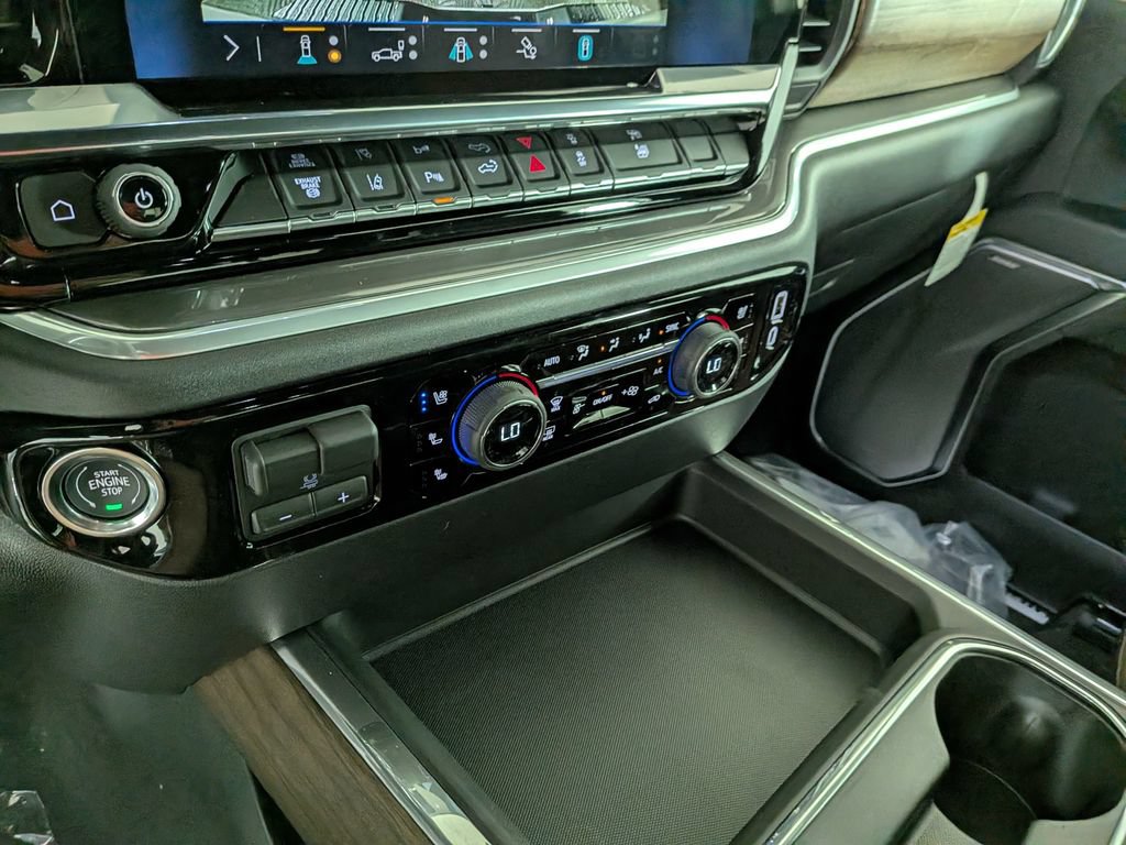 New 2026 Chevrolet Silverado 3500 High Country w/ High Country Premium Package AWD/4WD image 23