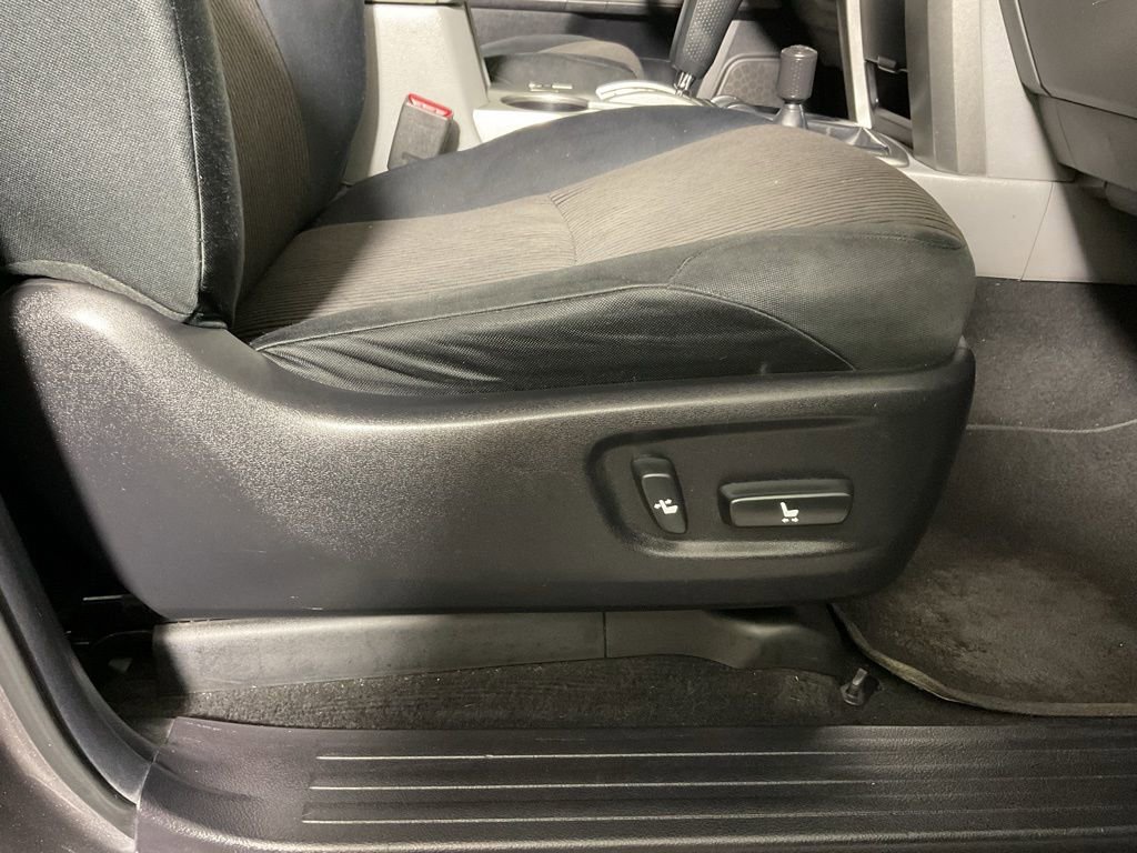 Used 2011 Toyota 4Runner SR5 w/ Convenience Pkg image 29