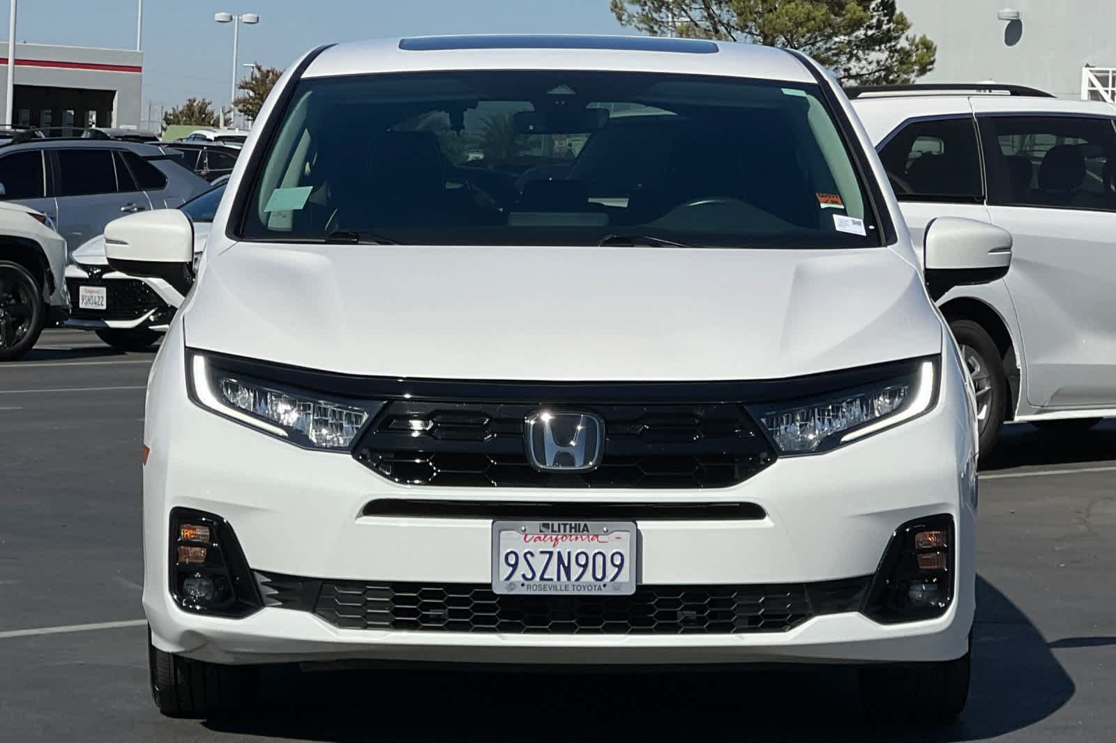 Used 2025 Honda Odyssey Elite image 10