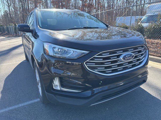 Used 2021 Ford Edge SEL w/ Convenience Package image 3