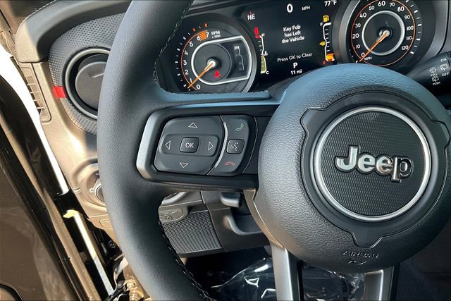 New 2025 Jeep Wrangler Unlimited Rubicon w/ Steel Bumper Group image 14