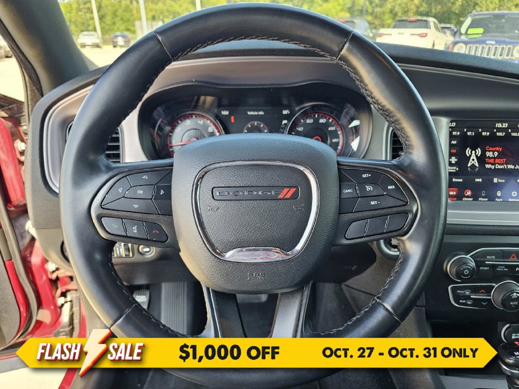 Used 2023 Dodge Charger SXT w/ Blacktop Package AWD/4WD image 18
