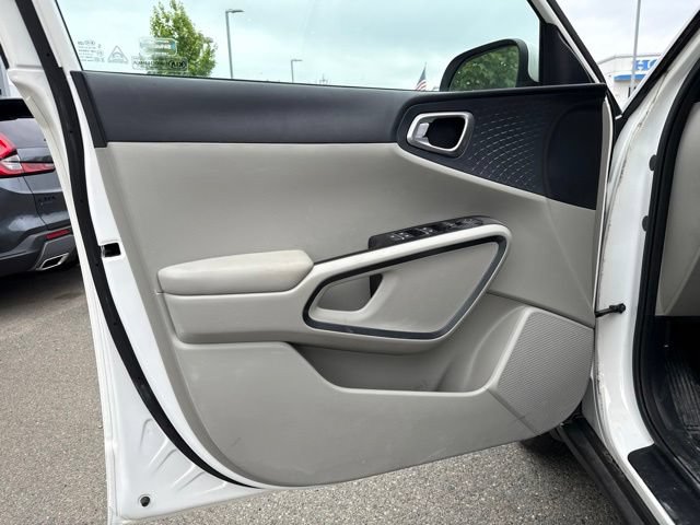 Used 2021 Kia Soul EX FWD image 14