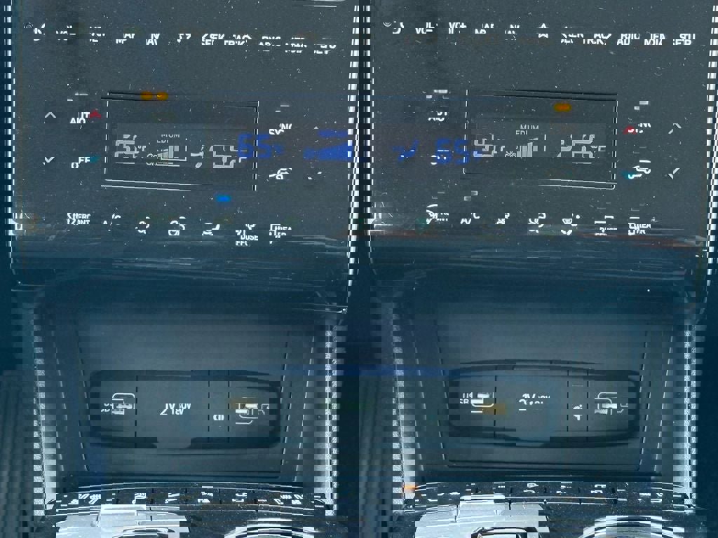 Used 2023 Hyundai Tucson Limited image 25