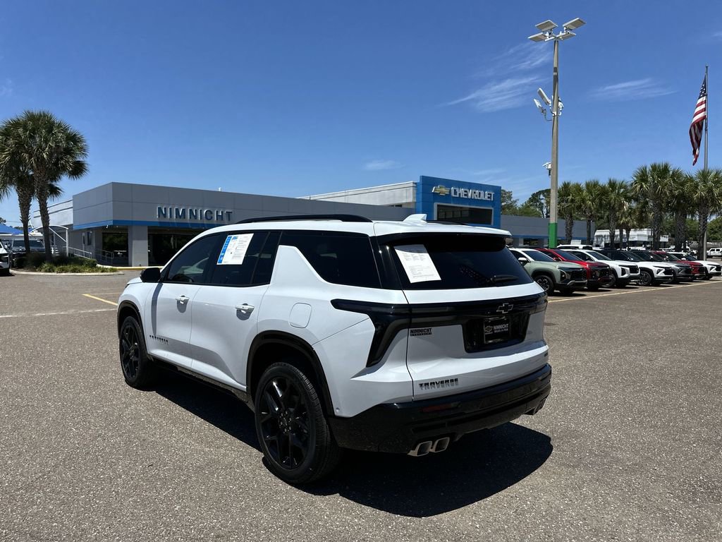 Used 2026 Chevrolet Traverse RS FWD image 14