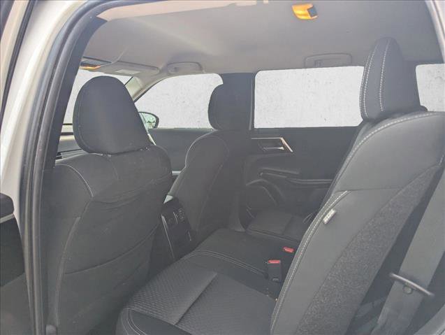 Used 2022 Mitsubishi Outlander ES FWD image 12
