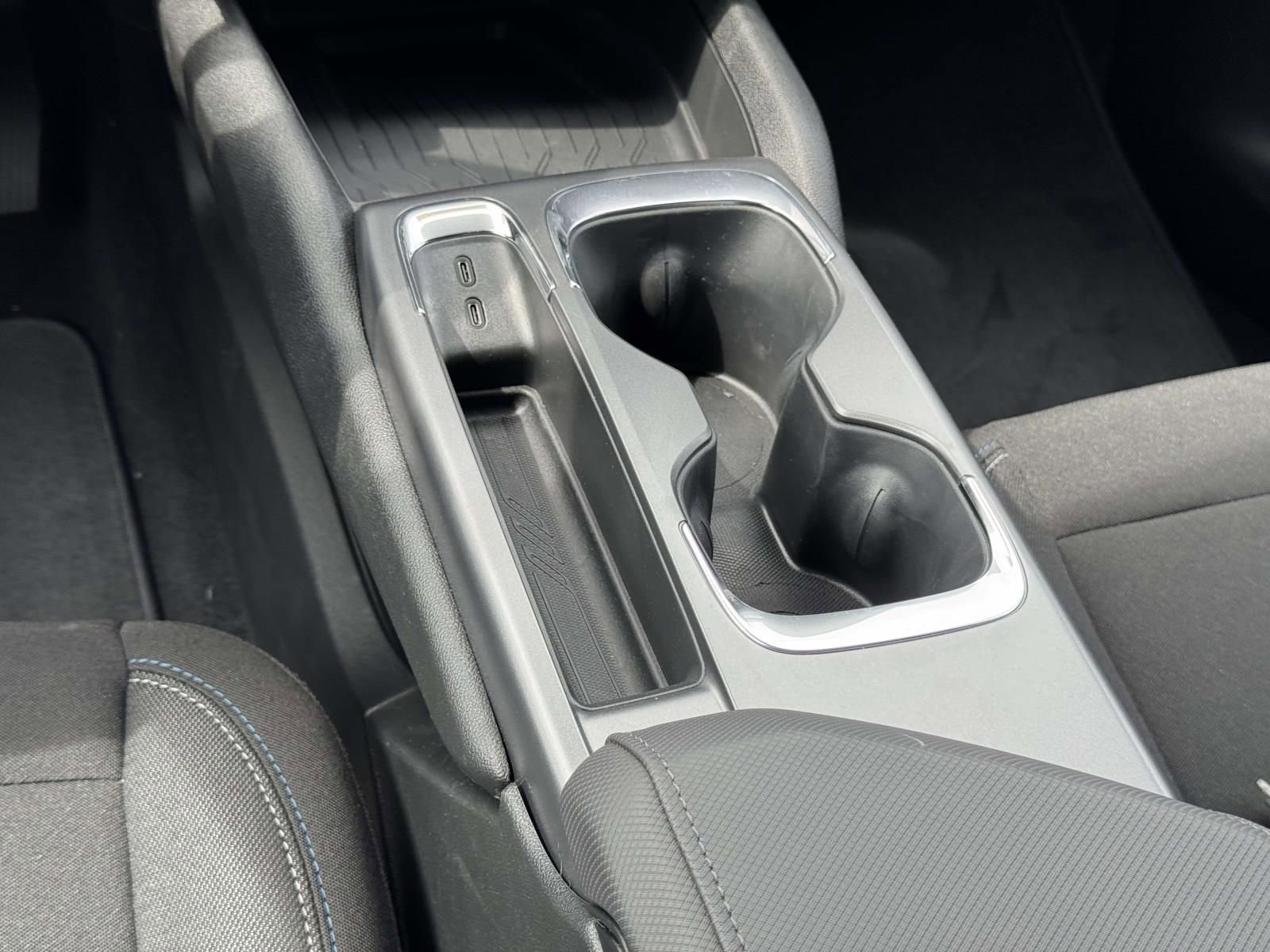 New 2026 Chevrolet Equinox EV LT image 12