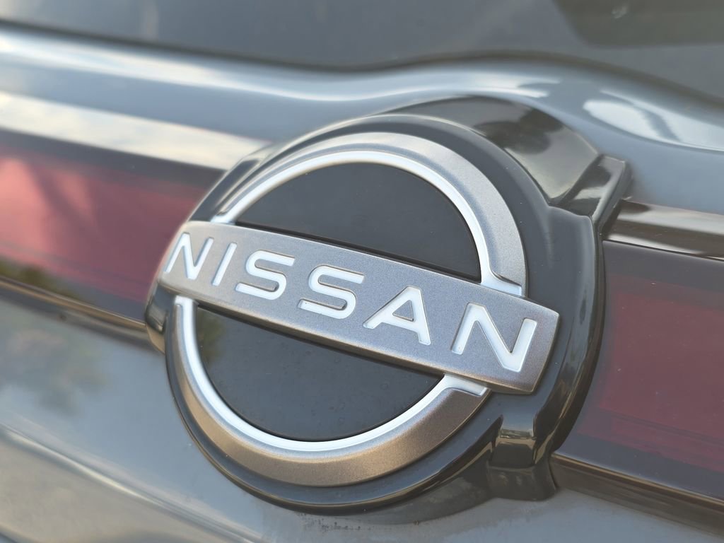Certified 2023 Nissan Kicks SV FWD image 11