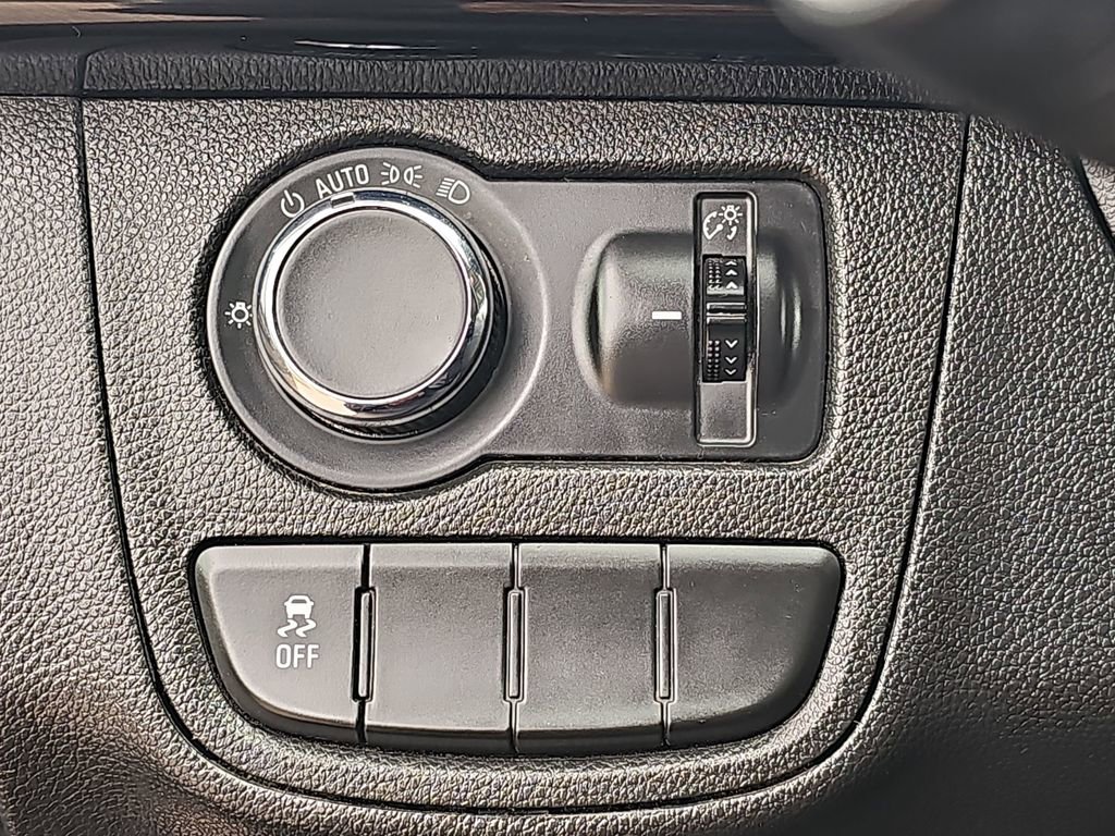 Used 2021 Chevrolet Spark LT image 25