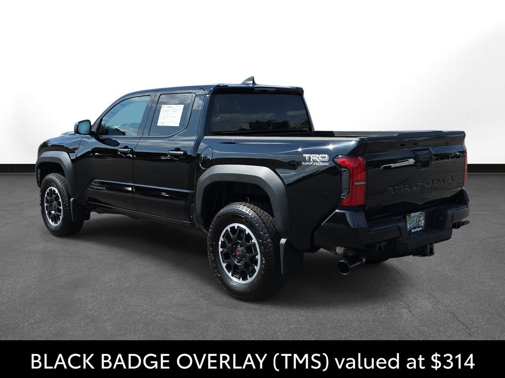Used 2025 Toyota Tacoma TRD Off-Road AWD/4WD image 9