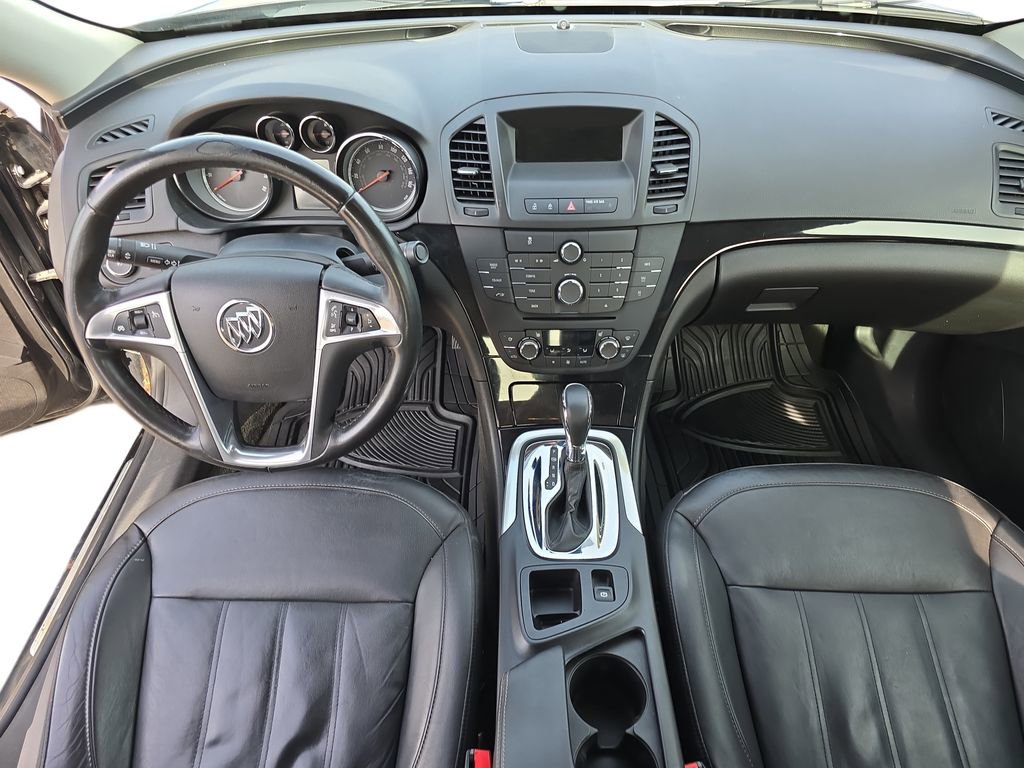Used 2012 Buick Regal Leather FWD image 9