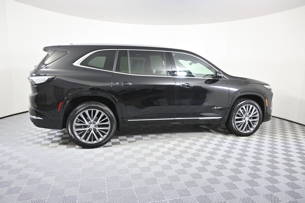 Used 2025 Buick Enclave Avenir w/ Super Cruise Package AWD/4WD image 7