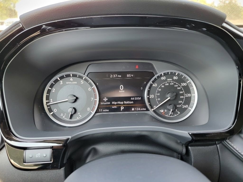 Used 2025 INFINITI QX60 Pure image 30