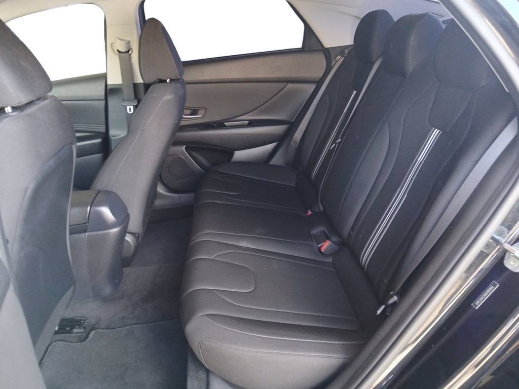 Used 2021 Hyundai Elantra SEL w/ Convenience Package FWD image 12