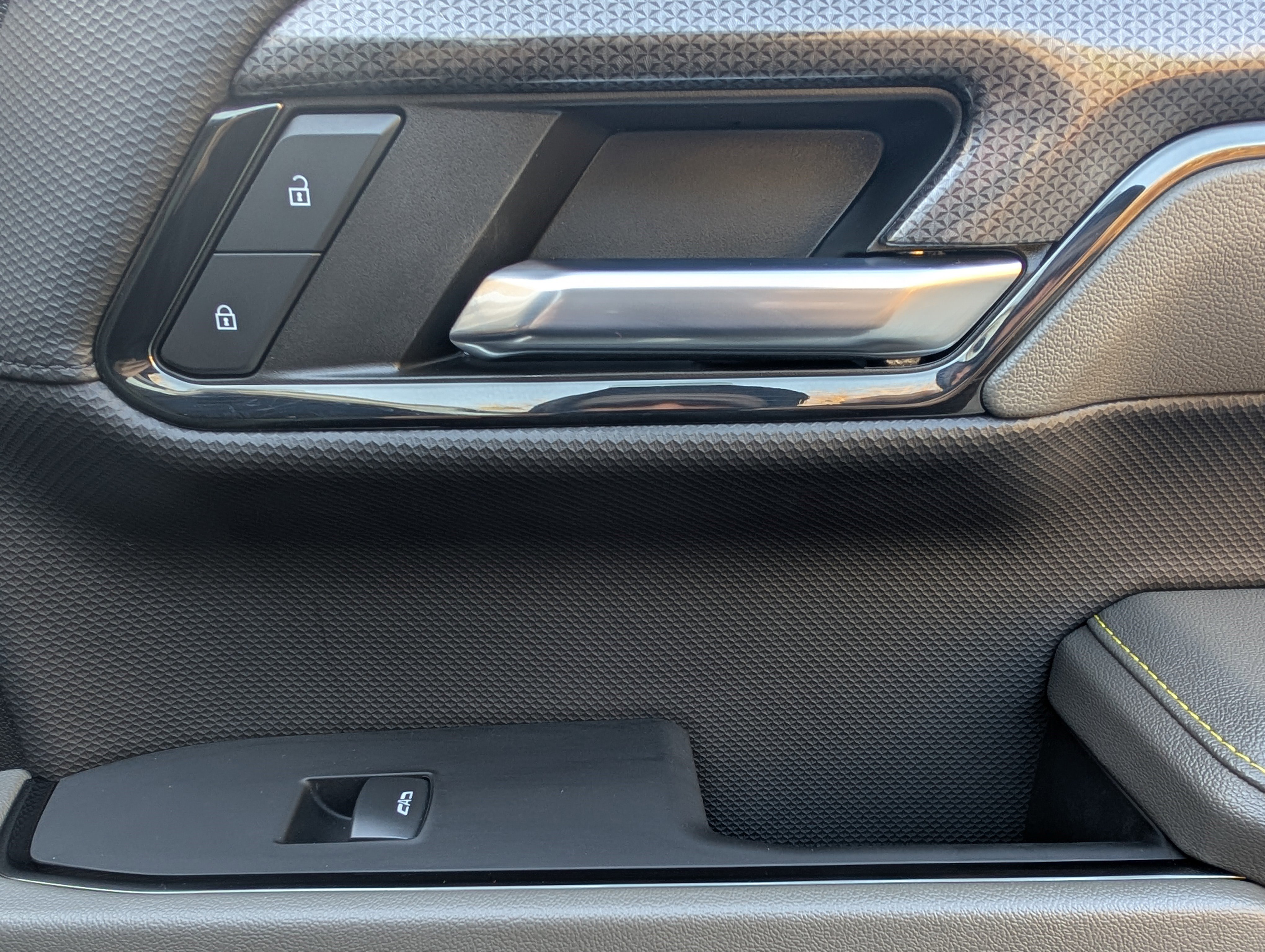 Used 2024 Chevrolet Silverado 1500 ZR2 w/ Technology Package image 22