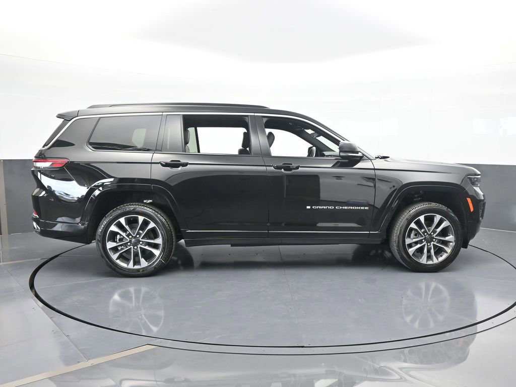New 2025 Jeep Grand Cherokee L Overland AWD/4WD image 7