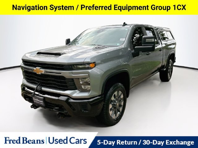 Used 2025 Chevrolet Silverado 2500 Custom w/ Custom Convenience Package AWD/4WD image 4