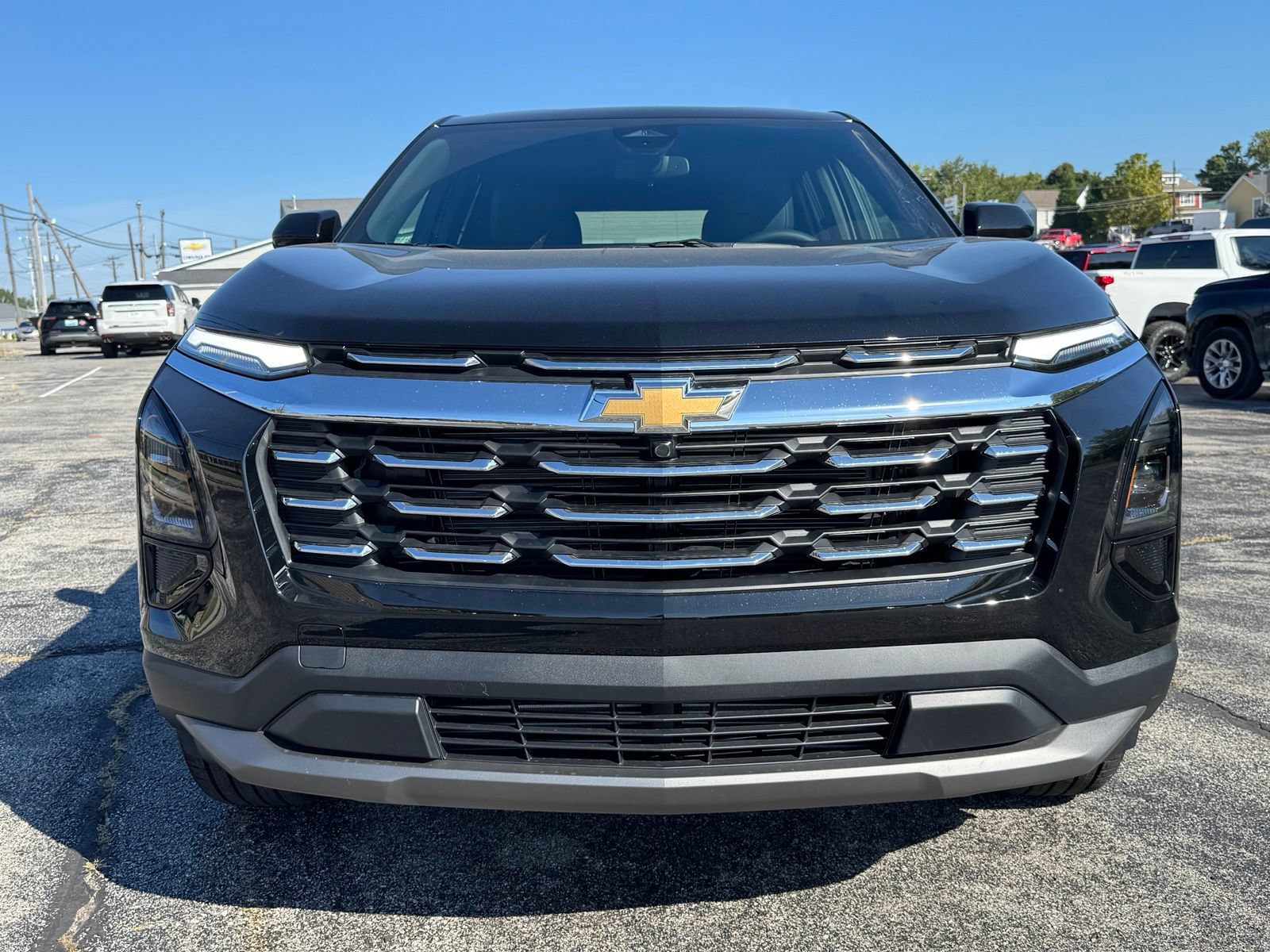 New 2027 Chevrolet Equinox LT w/ Convenience Package II AWD/4WD image 9