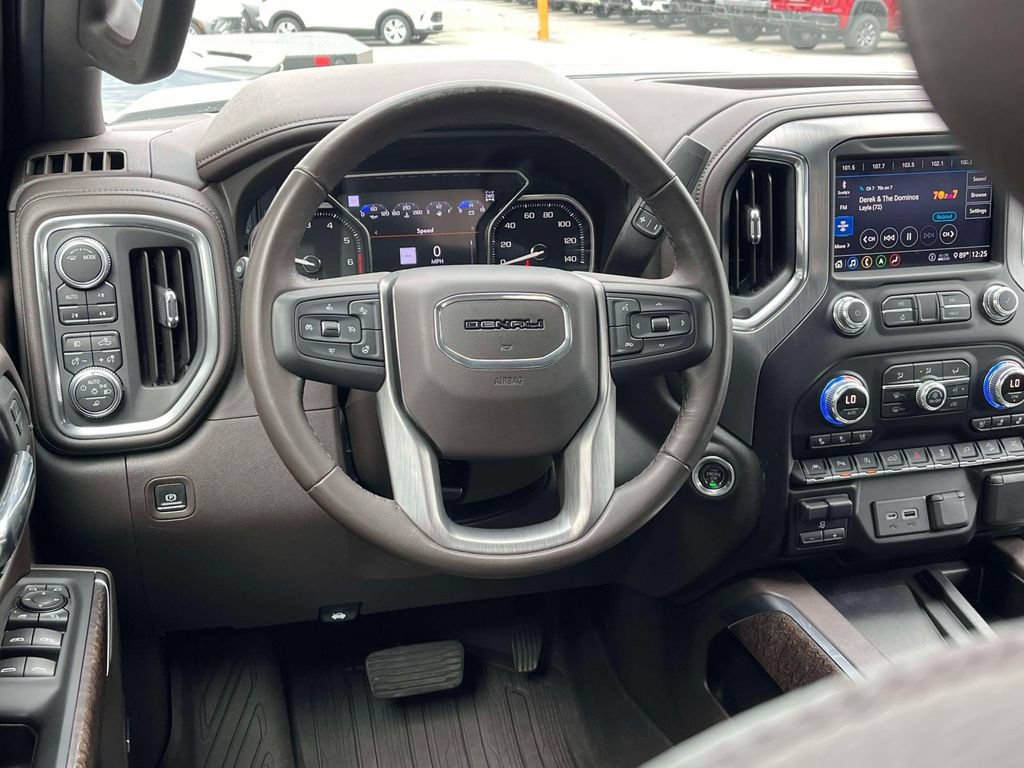 Certified 2020 GMC Sierra 1500 Denali w/ Denali Ultimate Package AWD/4WD image 12