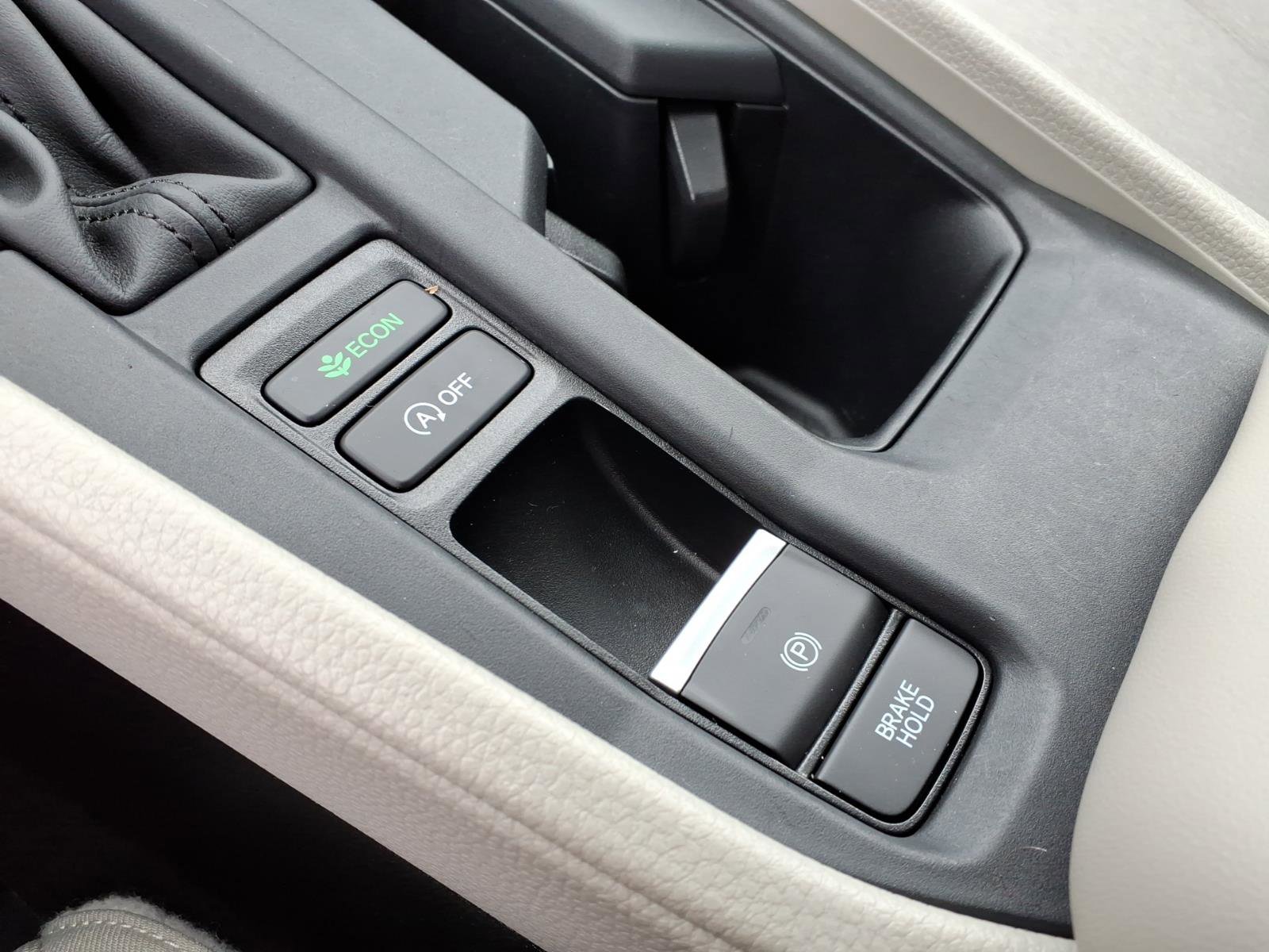 Certified 2024 Honda Accord EX image 28