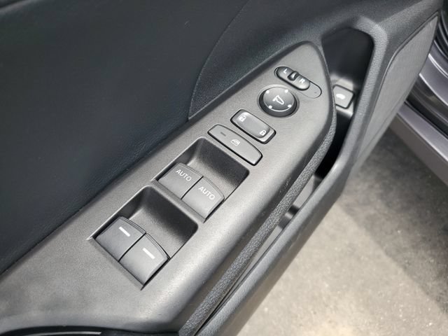 Used 2018 Honda Civic EX-L image 18