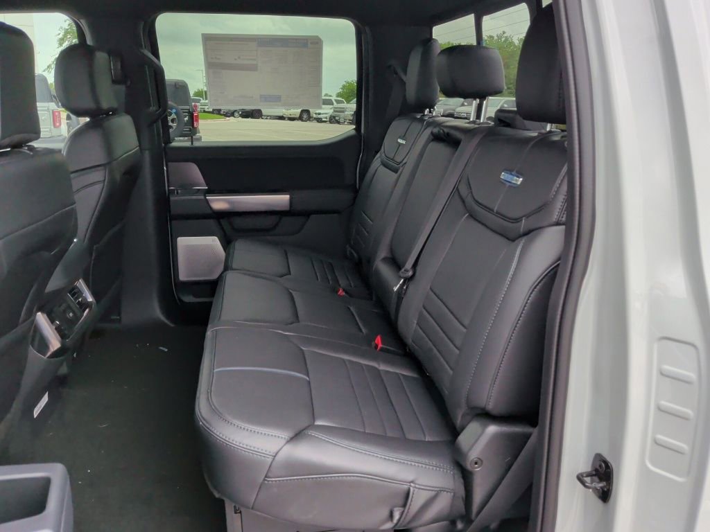 New 2026 Ford F250 Platinum image 39