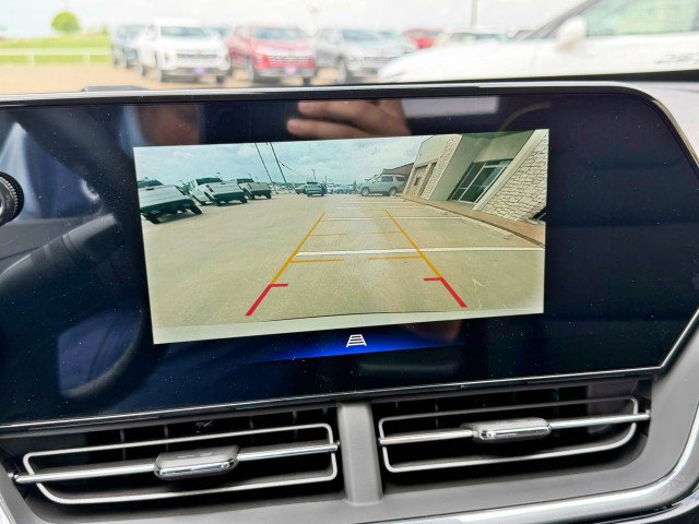 New 2026 Chevrolet Trax ACTIV w/ Driver Confidence Package FWD image 22