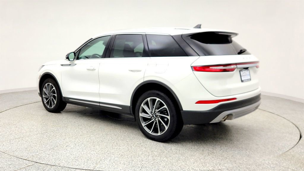 Used 2023 Lincoln Corsair AWD w/ Equipment Group 101A image 7