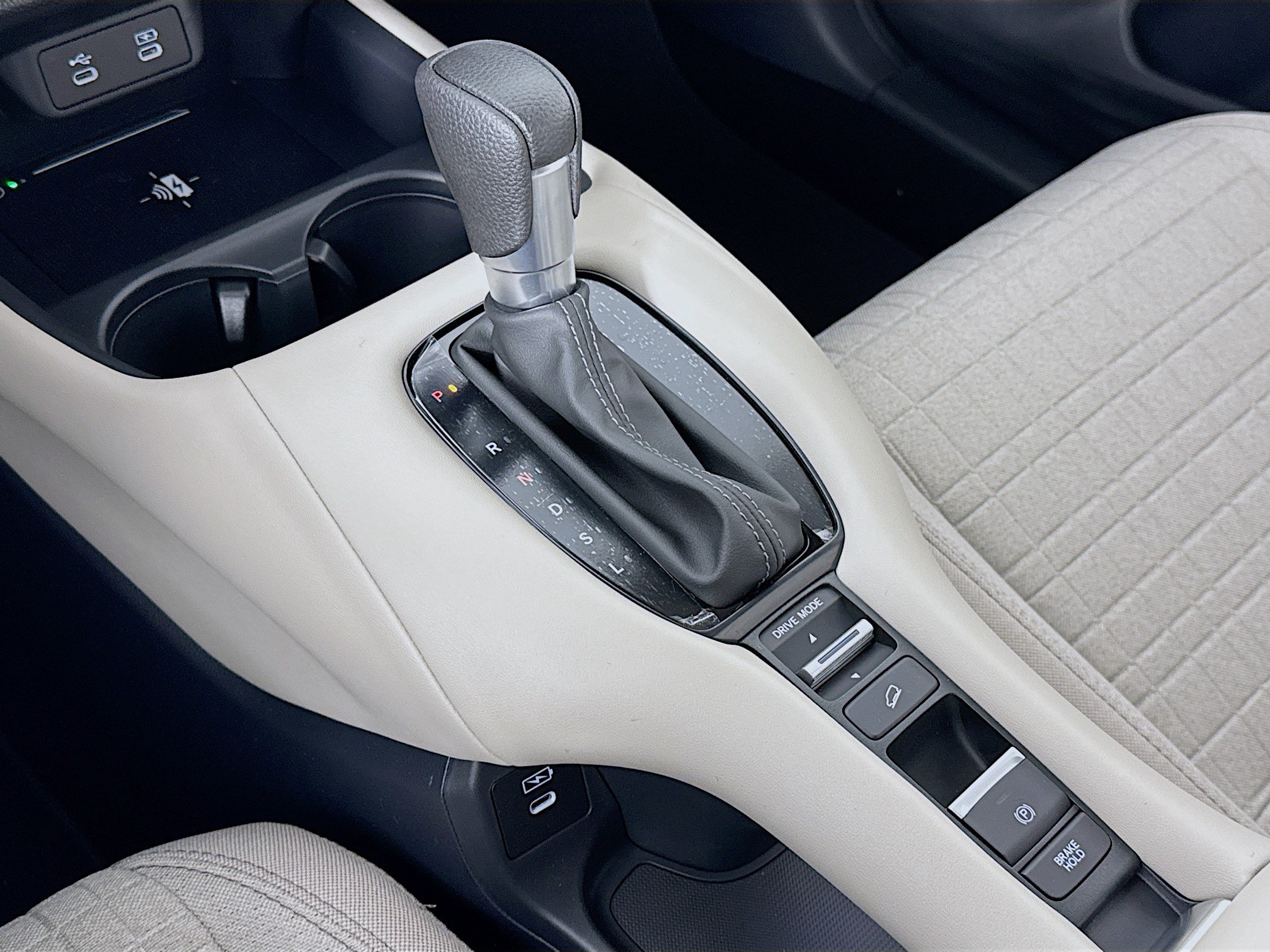 New 2027 Honda HR-V LX image 16