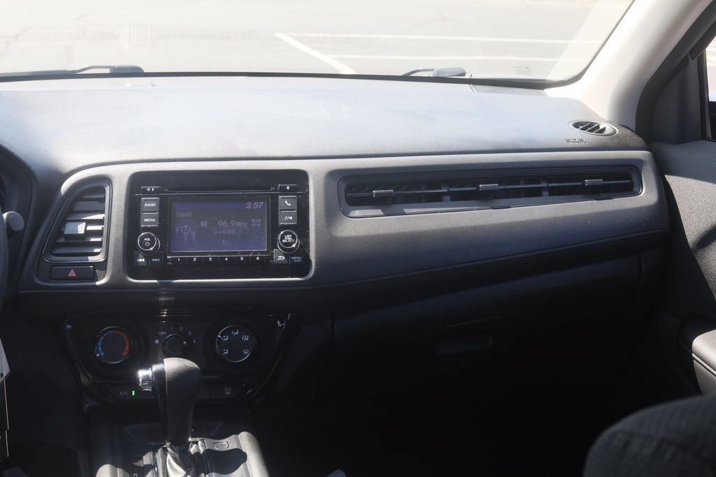 Used 2021 Honda HR-V LX image 19